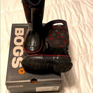Boys size 12 Bogs Winter boot